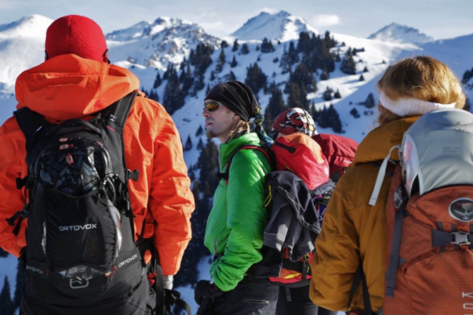 Бэккантри и фрирайд в Караколе (отчет о новогоднем Level 2 в горах Тянь-Шаня, Бэккантри/Фрирайд, киргизия, пржевальск, фрирайд-школа, алекс кузмицкий, snow sense)