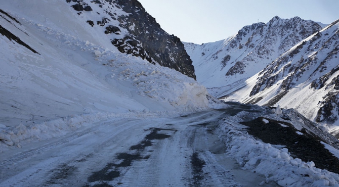 Бэккантри и фрирайд в Караколе (отчет о новогоднем Level 2 в горах Тянь-Шаня, Бэккантри/Фрирайд, киргизия, пржевальск, фрирайд-школа, алекс кузмицкий, snow sense)