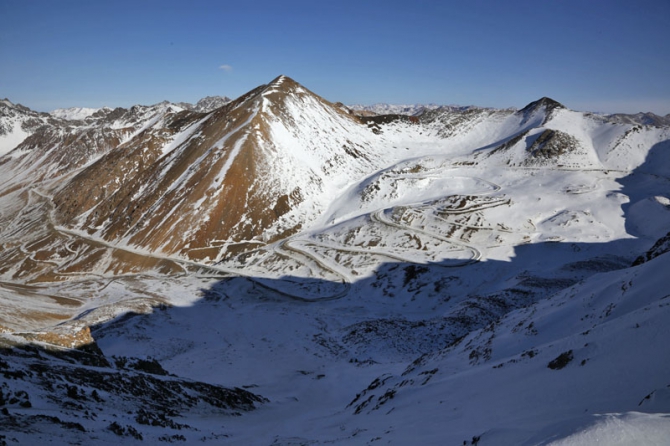 Бэккантри и фрирайд в Караколе (отчет о новогоднем Level 2 в горах Тянь-Шаня, Бэккантри/Фрирайд, киргизия, пржевальск, фрирайд-школа, алекс кузмицкий, snow sense)