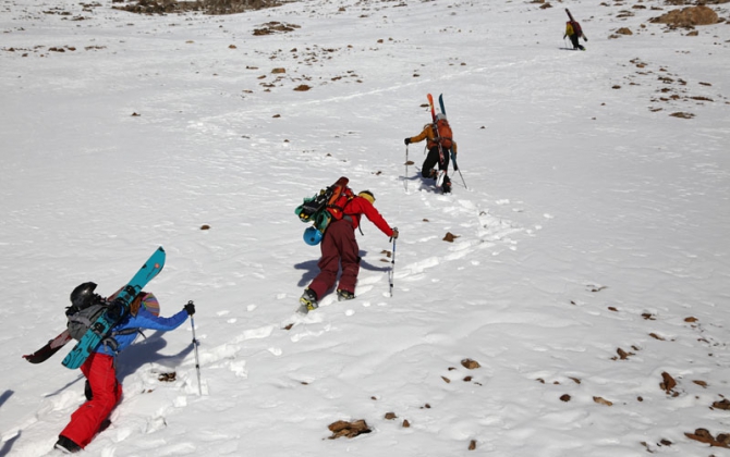 Бэккантри и фрирайд в Караколе (отчет о новогоднем Level 2 в горах Тянь-Шаня, Бэккантри/Фрирайд, киргизия, пржевальск, фрирайд-школа, алекс кузмицкий, snow sense)