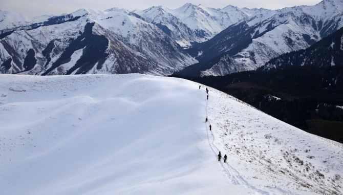 Бэккантри и фрирайд в Караколе (отчет о новогоднем Level 2 в горах Тянь-Шаня, Бэккантри/Фрирайд, киргизия, пржевальск, фрирайд-школа, алекс кузмицкий, snow sense)