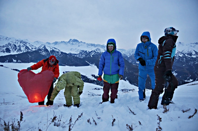 Бэккантри и фрирайд в Караколе (отчет о новогоднем Level 2 в горах Тянь-Шаня, Бэккантри/Фрирайд, киргизия, пржевальск, фрирайд-школа, алекс кузмицкий, snow sense)