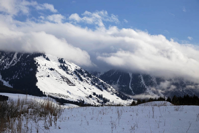 Бэккантри и фрирайд в Караколе (отчет о новогоднем Level 2 в горах Тянь-Шаня, Бэккантри/Фрирайд, киргизия, пржевальск, фрирайд-школа, алекс кузмицкий, snow sense)