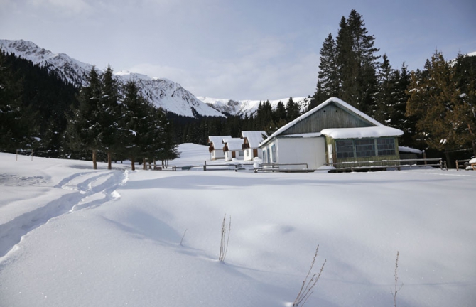 Фрирайд-программа Lines, в Караколе / Киргизия (побыть в роли лидера, Бэккантри/Фрирайд, пржевальск, snow sense, фрирайд-школа, алекс кузмицкий, бэккантри)