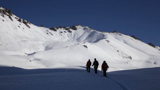 Фрирайд-программа Lines, в Караколе / Киргизия (побыть в роли лидера, Бэккантри/Фрирайд, пржевальск, snow sense, фрирайд-школа, алекс кузмицкий, бэккантри)