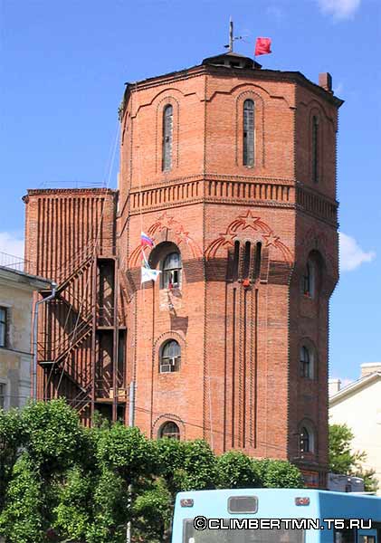 1300 квадратных метров, у кого больше? Открылся манеж в Тюмени! (Скалолазание)