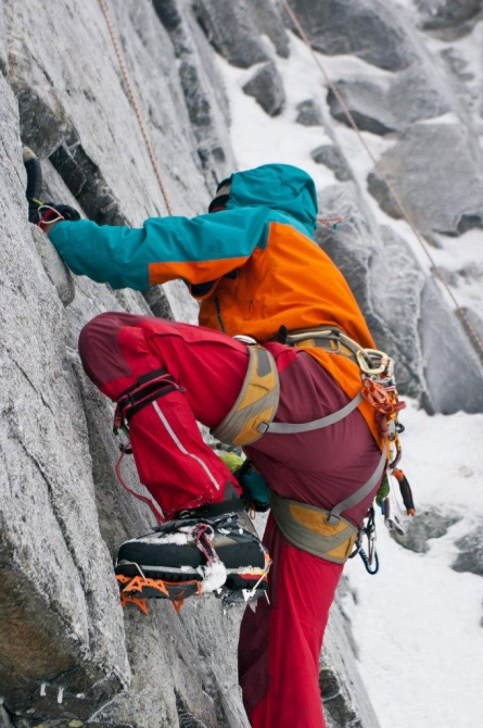 Кошки в Хибинах. Cassin BladeRunner (Альпинизм, blade runner, бахарев, альпклуб мэи, хибины)