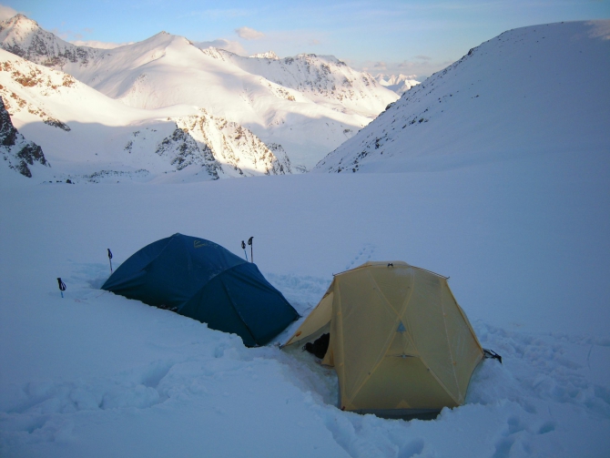 Майская прогулочка по Кавказу или три в одном: КЧР, КБР, С. Осетия. (Горный туризм)