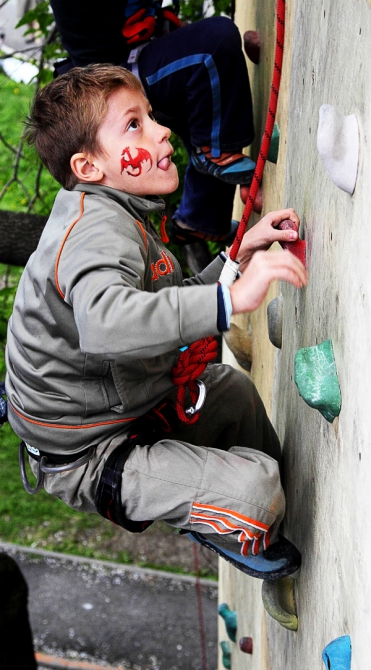 Не первая медаль, но первый кокос! (Скалолазание)