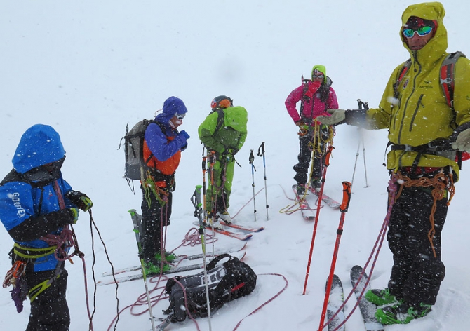 Российская Школа Гидов — Скитур-2 / Терскол, Приэльбрусье, апрель 2014 (фоторепорт, Бэккантри/Фрирайд, алекс кузмицкий, кирилл анисимов, гиды, ifmga, таня вилимович, сергей фурсов, rmga, миша гринев)