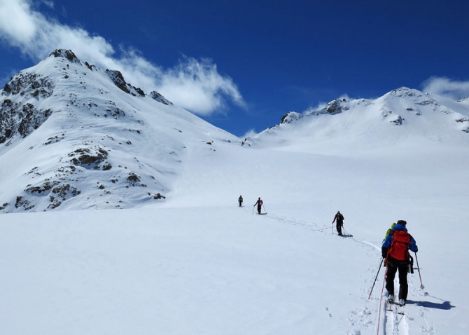 Российская Школа Гидов — Скитур-2 / Терскол, Приэльбрусье, апрель 2014 (фоторепорт, Бэккантри/Фрирайд, алекс кузмицкий, кирилл анисимов, гиды, ifmga, таня вилимович, сергей фурсов, rmga, миша гринев)