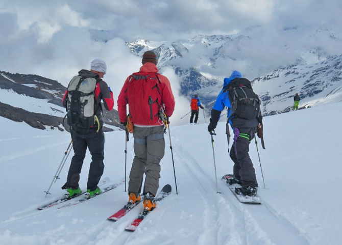 Российская Школа Гидов — Скитур-2 / Терскол, Приэльбрусье, апрель 2014 (фоторепорт, Бэккантри/Фрирайд, алекс кузмицкий, кирилл анисимов, гиды, ifmga, таня вилимович, сергей фурсов, rmga, миша гринев)