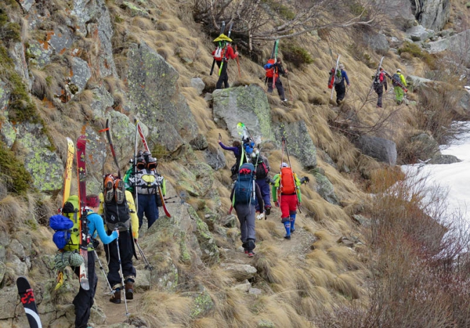 Российская Школа Гидов — Скитур-2 / Терскол, Приэльбрусье, апрель 2014 (фоторепорт, Бэккантри/Фрирайд, алекс кузмицкий, кирилл анисимов, гиды, ifmga, таня вилимович, сергей фурсов, rmga, миша гринев)