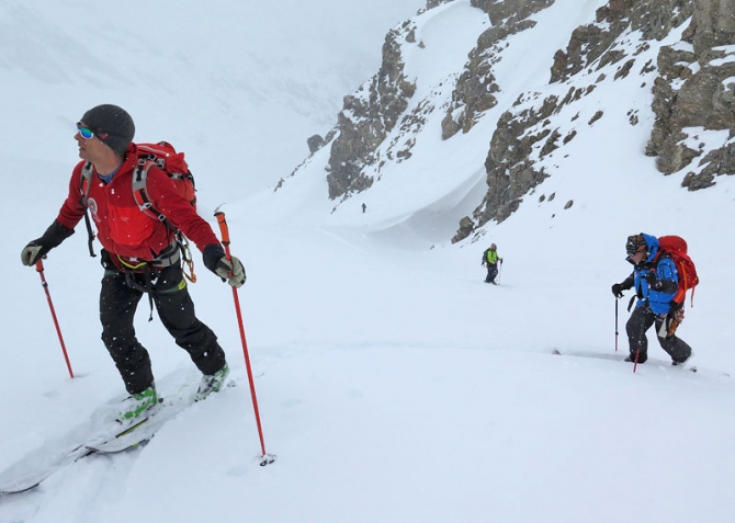 Российская Школа Гидов — Скитур-2 / Терскол, Приэльбрусье, апрель 2014 (фоторепорт, Бэккантри/Фрирайд, алекс кузмицкий, кирилл анисимов, гиды, ifmga, таня вилимович, сергей фурсов, rmga, миша гринев)