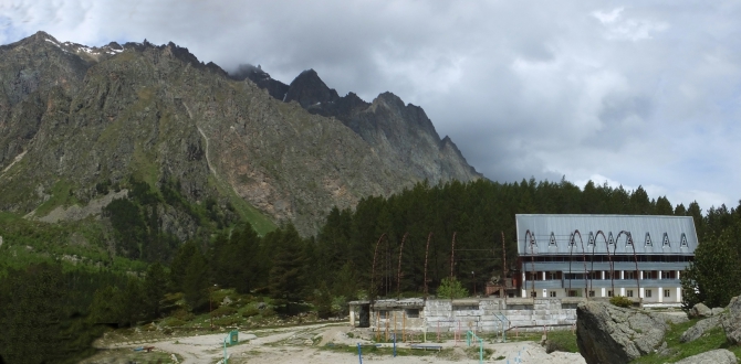 Гуляем в ущелье Адыр-су. (адырсу, приэльбрусье.)