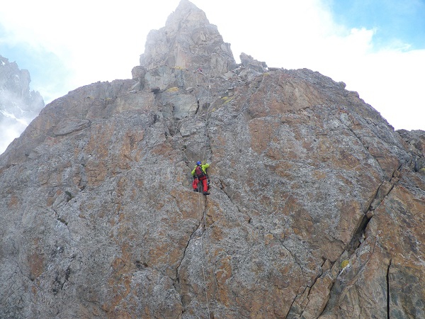 Перо. (Альпинизм, ала-арча, первовосхождение)