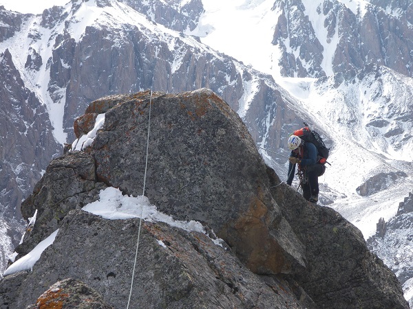 Перо. (Альпинизм, ала-арча, первовосхождение)