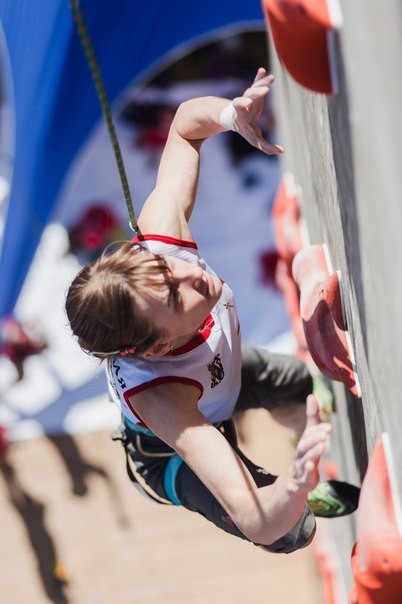 Вернулся, пролез, победил! Чемпионат России в Перми... (Скалолазание)