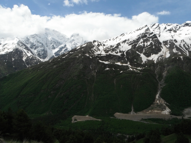 Чегет растаял... или летний трекинг горнолыжника. Водопад Девичьи косы. Приэльбрусье. (Горные лыжи/Сноуборд, азау)