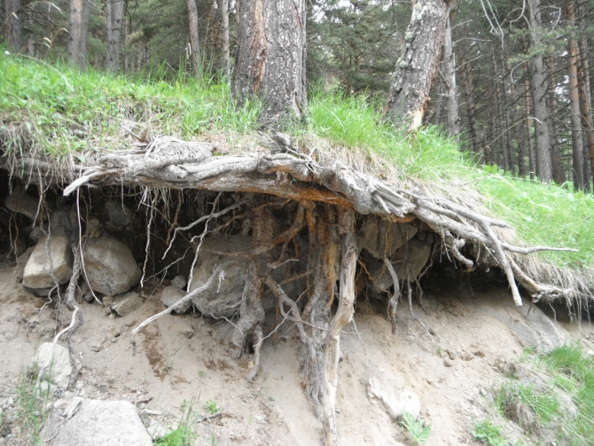 Чегет растаял... или летний трекинг горнолыжника. Водопад Девичьи косы. Приэльбрусье. (Горные лыжи/Сноуборд, азау)