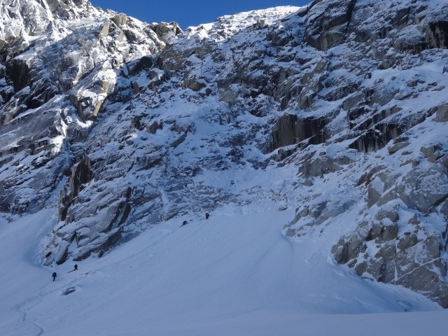 Горный поход с лыжами на Кодаре (каньон орто-юрях, перевал ленинградец, перевал четырех, пик бам)
