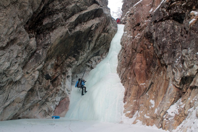 Горный поход с лыжами на Кодаре (каньон орто-юрях, перевал ленинградец, перевал четырех, пик бам)