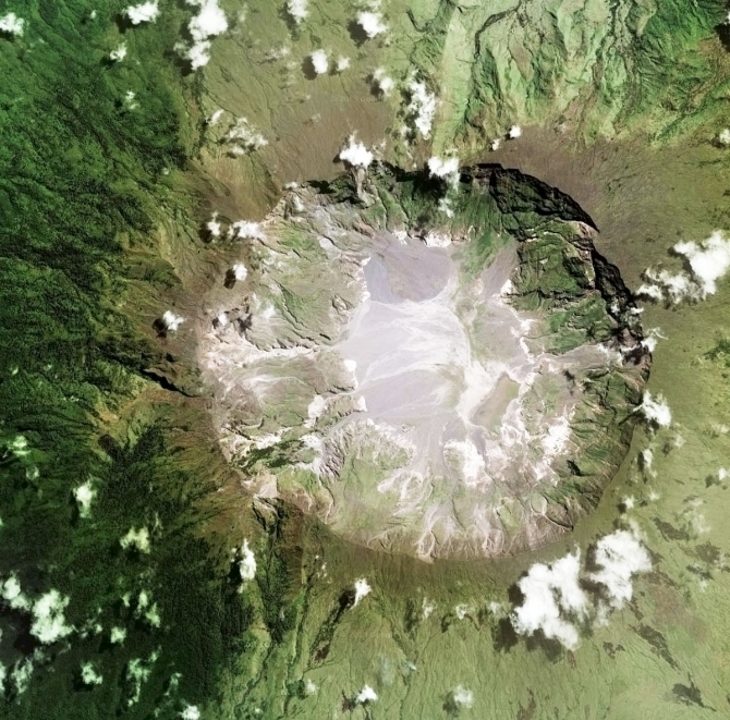 Тамбора. Великий и Ужасный. (Горный туризм, параплан, вулкан, кратер, экспедиция, индонезия)