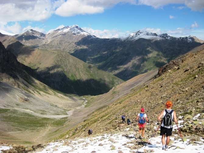 10 дней осталось до окончания регистрации на Elbrus Mountain Marathon и Elbrus Trail (Скайраннинг, бег, приключенческая гонка, марафон, эльбрус, приэльбрусье, иван кузьмин)