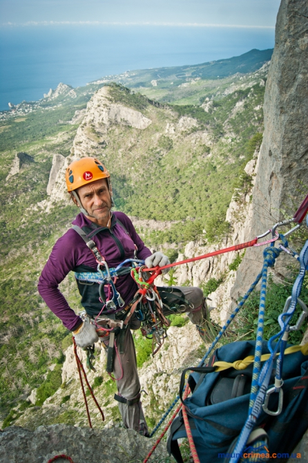 Крым, Алупкинская стена, маршрут "Стрела Безбашенная", 5Б (Альпинизм, описание, первопроход)