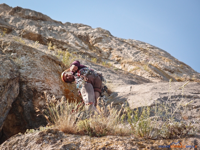 Крым, г.Куш-Кая, маршрут "Гипербола", 6А (Альпинизм, первопроход, описание, батилиман, крымский горный клуб, кемпинг-парк куш-кая)