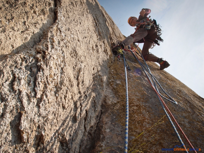 Крым, г.Куш-Кая, маршрут "Гипербола", 6А (Альпинизм, первопроход, описание, батилиман, крымский горный клуб, кемпинг-парк куш-кая)