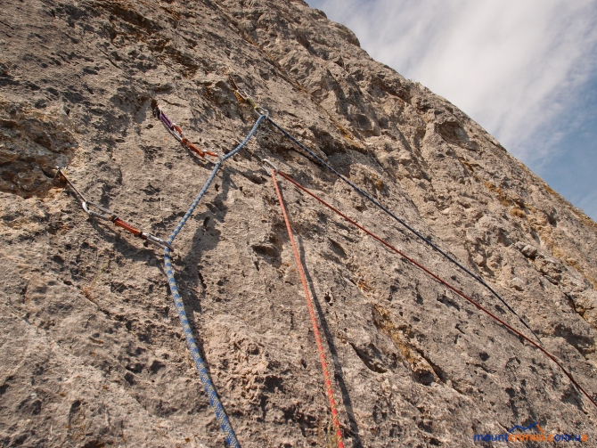 Крым, г.Куш-Кая, маршрут "Гипербола", 6А (Альпинизм, первопроход, описание, батилиман, крымский горный клуб, кемпинг-парк куш-кая)