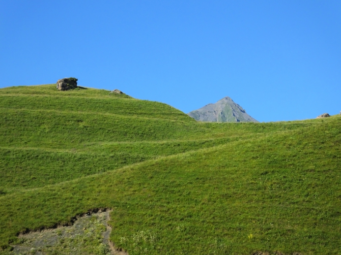 Джипинг: Былым - Ак-топрак - Чегем. (Путешествия, приэльбрусье)