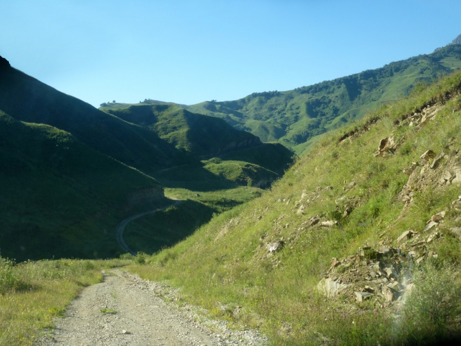 Джипинг: Былым - Ак-топрак - Чегем. (Путешествия, приэльбрусье)