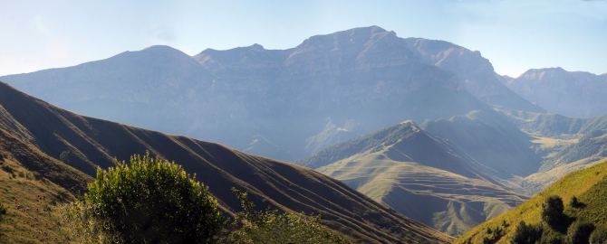 Джипинг: Былым - Ак-топрак - Чегем. (Путешествия, приэльбрусье)