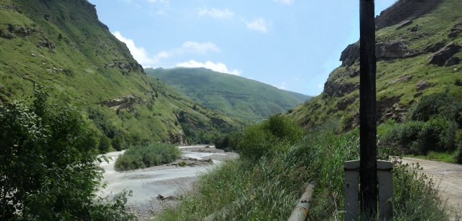 Джипинг: Былым - Ак-топрак - Чегем. (Путешествия, приэльбрусье)