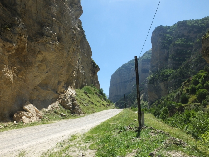 Джипинг: Былым - Ак-топрак - Чегем. (Путешествия, приэльбрусье)