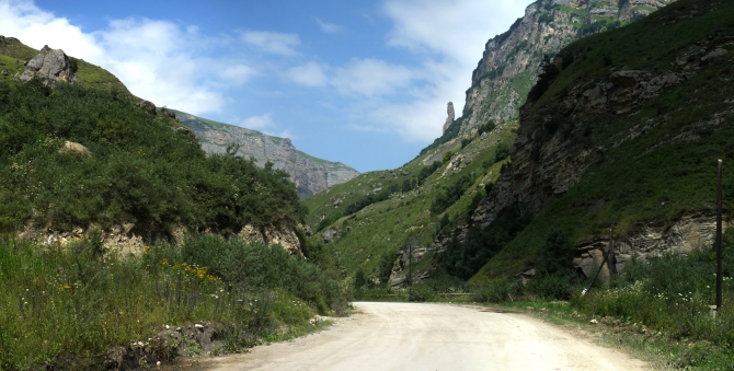 Джипинг: Былым - Ак-топрак - Чегем. (Путешествия, приэльбрусье)