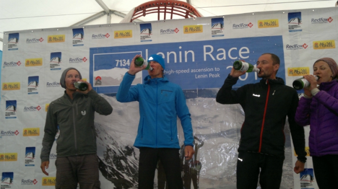 Не ходите дети в Африку гулять (Lenin Race часть 3). (Альпинизм, lenin race 2014, redfox, дворниченко семен, шкель виталий, тополь славик, колчанов евгений, оглоблина анна, безопасность, skyrunning.)