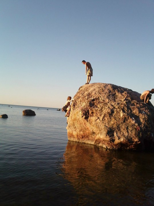 Соревнования по болдерингу на реальном рельефе в Эстонии! (Скалолазание, скалолазанье, эстония)