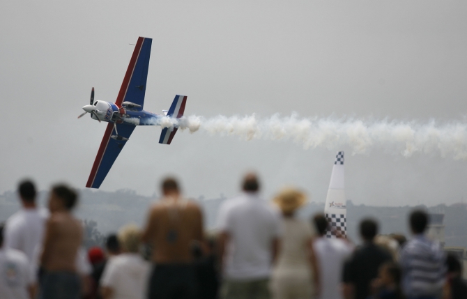Боном опережает Мангольда на Red Bull Air Race в САН-ДИЕГО (Воздух, воздух, самолеты, фото, круто)