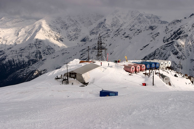Red Fox Elbrus Race: завтра старт забега на Эльбрус - вести с полей (Снегоступинг, гонка, гарабаши)