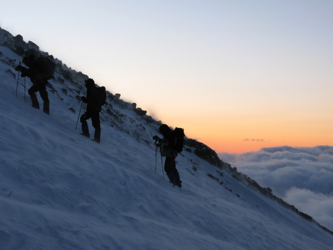 Эльбрус - май 2008. Фотоальбом (Альпинизм, восхождение, горы, кавказ, ирик, приэльбрусье)