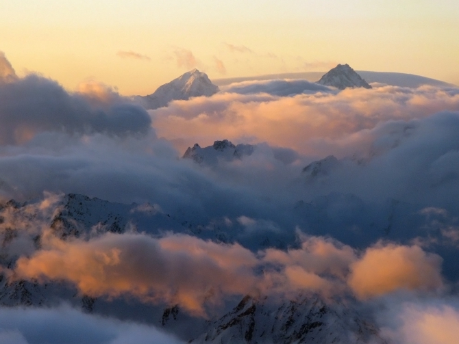 Эльбрус - май 2008. Фотоальбом (Альпинизм, восхождение, горы, кавказ, ирик, приэльбрусье)