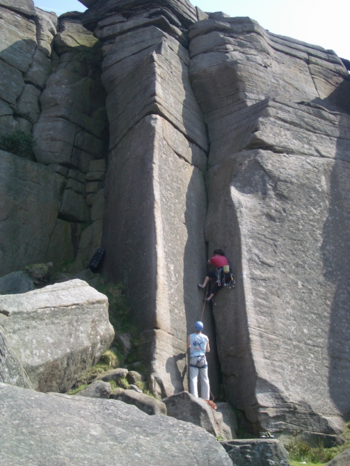 Трад и боулдеринг в Stanage, Peak District, UK (Альпинизм, скалолазание, альпинизм)