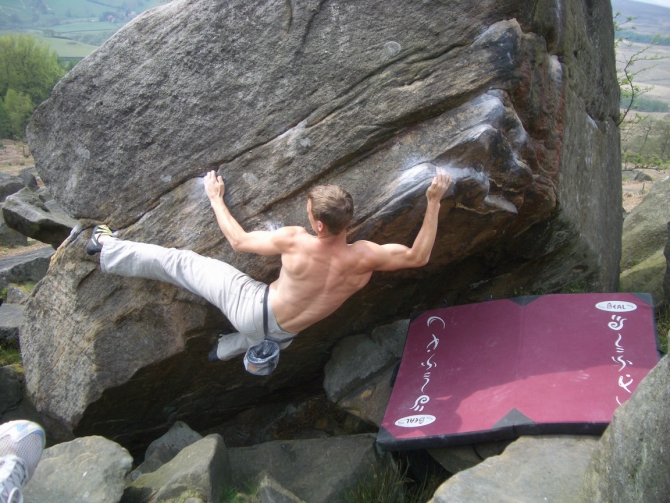 Трад и боулдеринг в Stanage, Peak District, UK (Альпинизм, скалолазание, альпинизм)