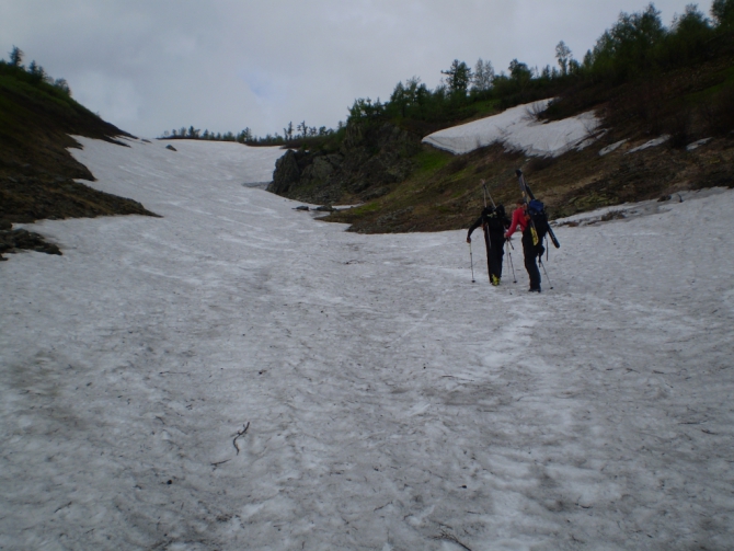 Приисковый-2008. Летний снег. (телемарк, беккантри, фрирайд, валечка)