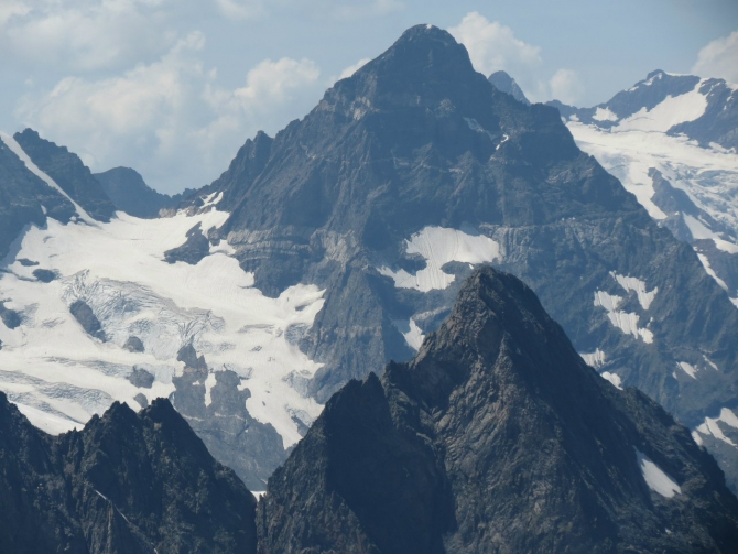 Поселок Домбай, г. Домбай - Ульген Главный - 4048м (3б, Альпинизм)