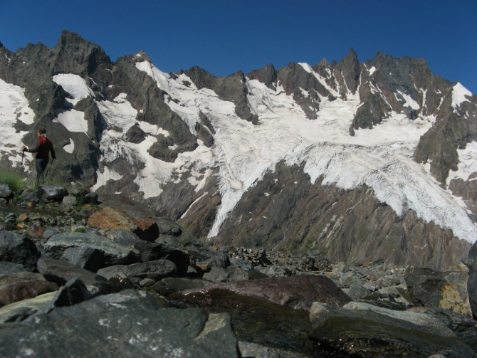 Поселок Домбай, г. Домбай - Ульген Главный - 4048м (3б, Альпинизм)
