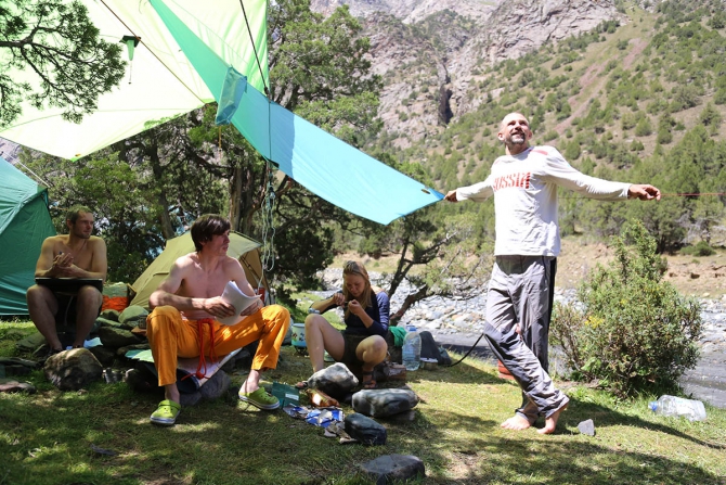 Фото-новости из Каравшина (Альпинизм, чемпионат россии по альпинизму)